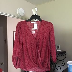 Nordstrom rose/black chic top brand new